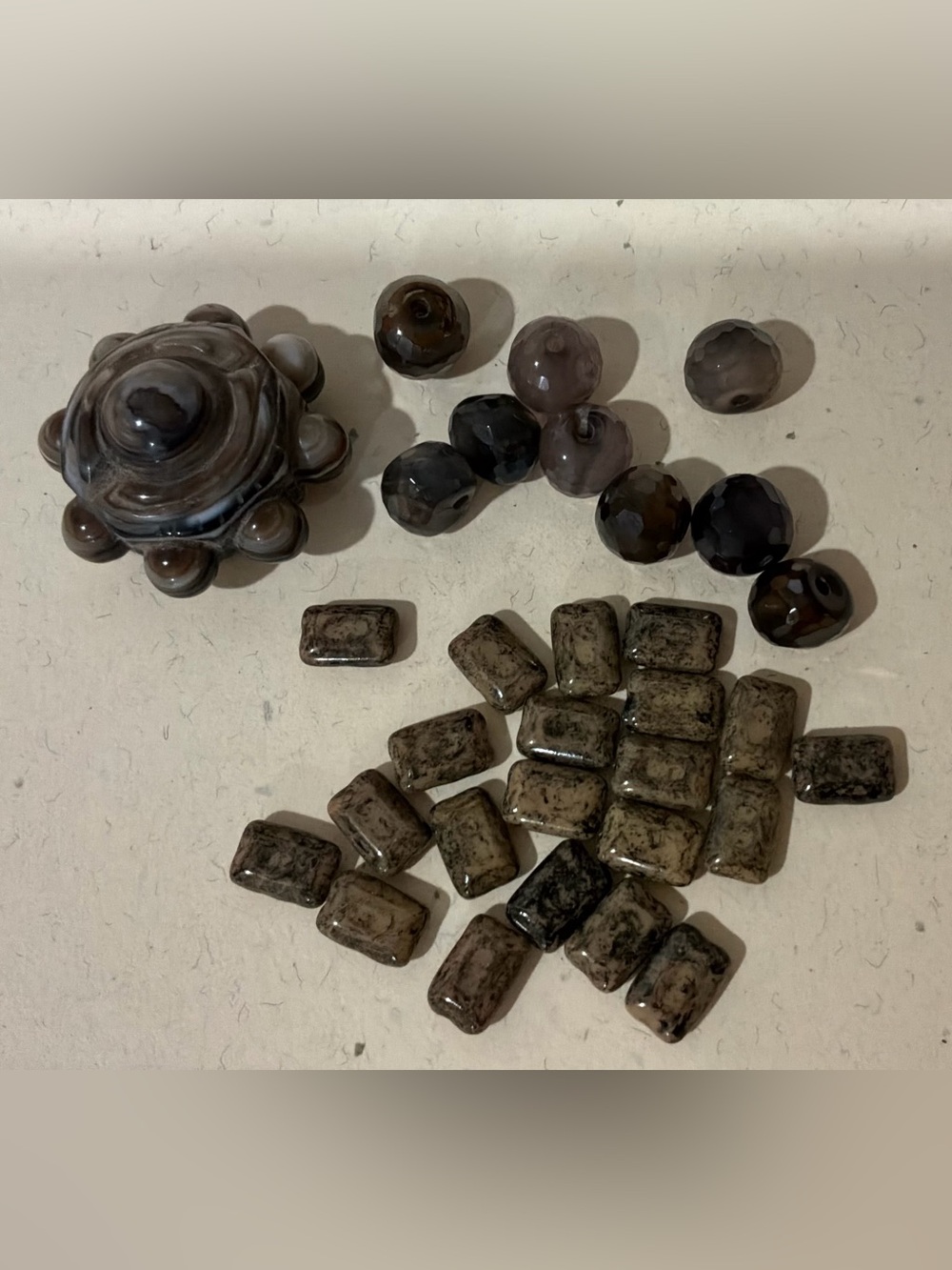 Agate bead lot